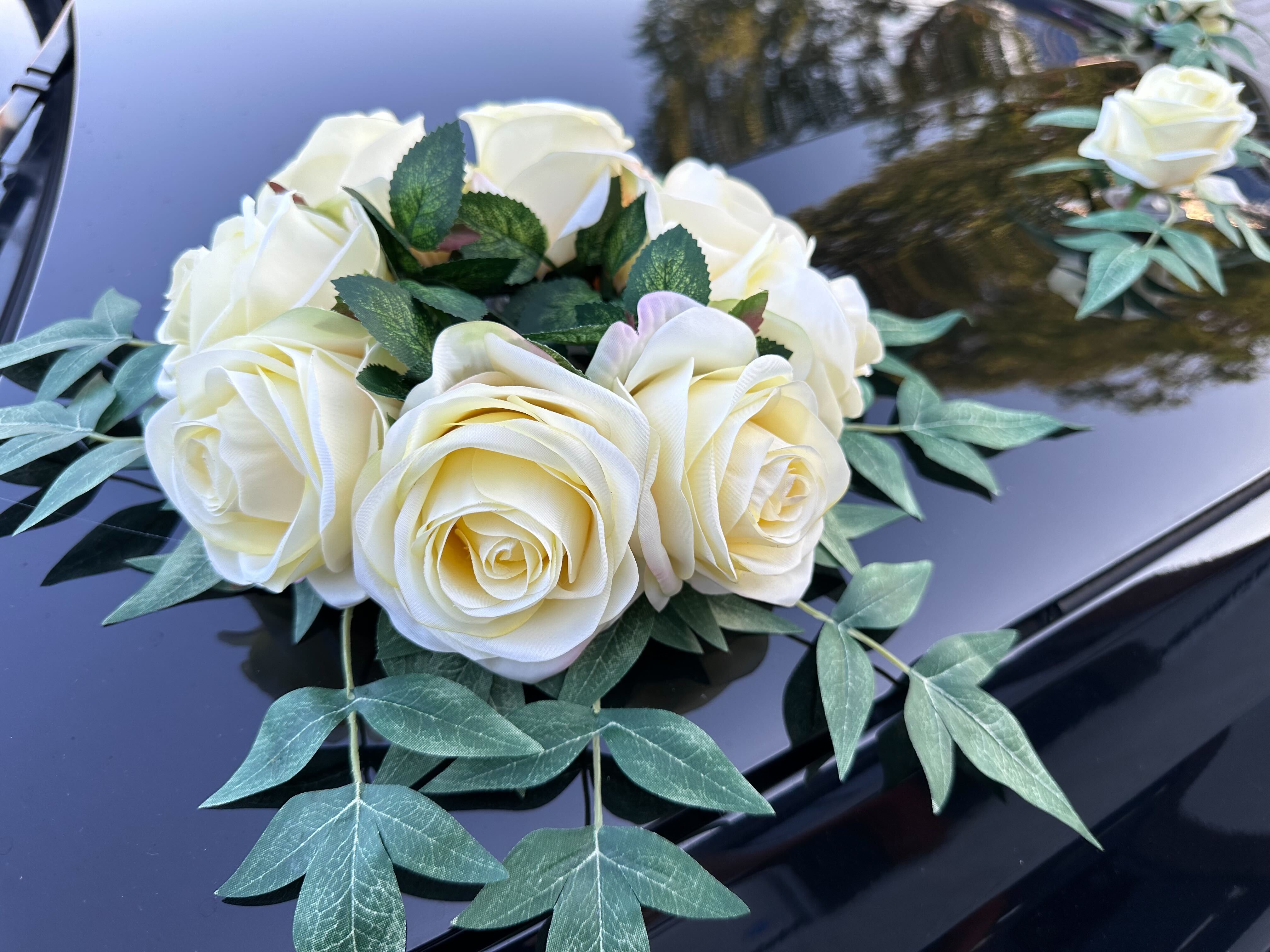 Luxe Trouwauto Decoratie: CELINE GEEL