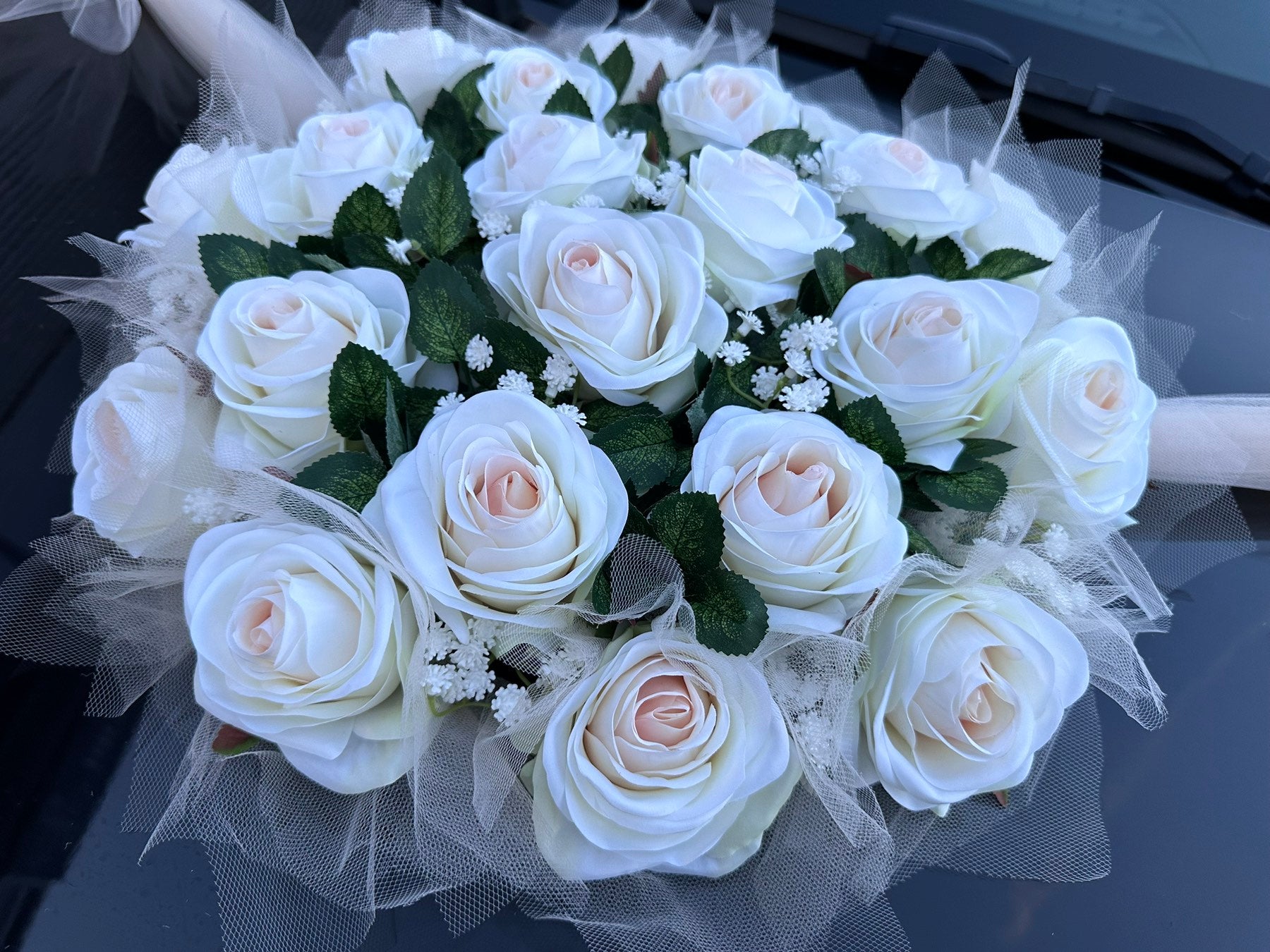 Luxe Trouwauto Decoratie: CHERYL