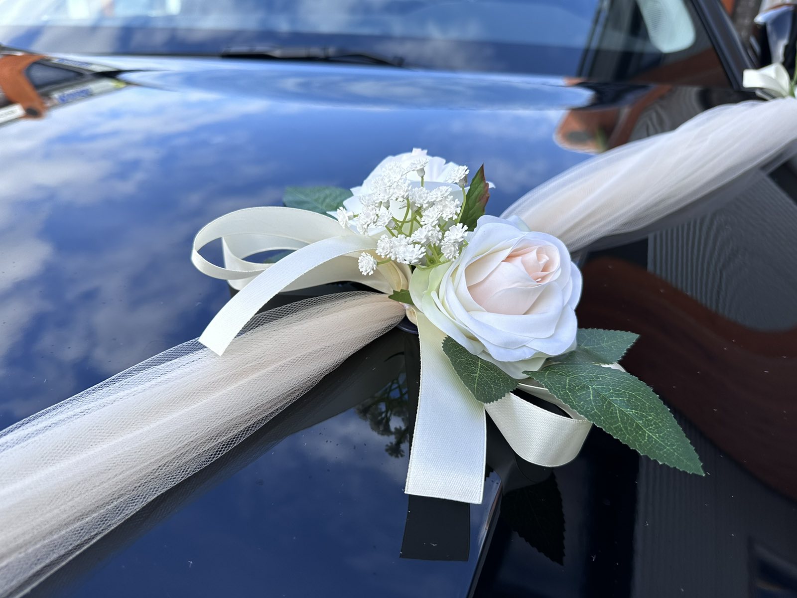 Luxe Trouwauto Decoratie: DOROTHA CHAMPAGNE
