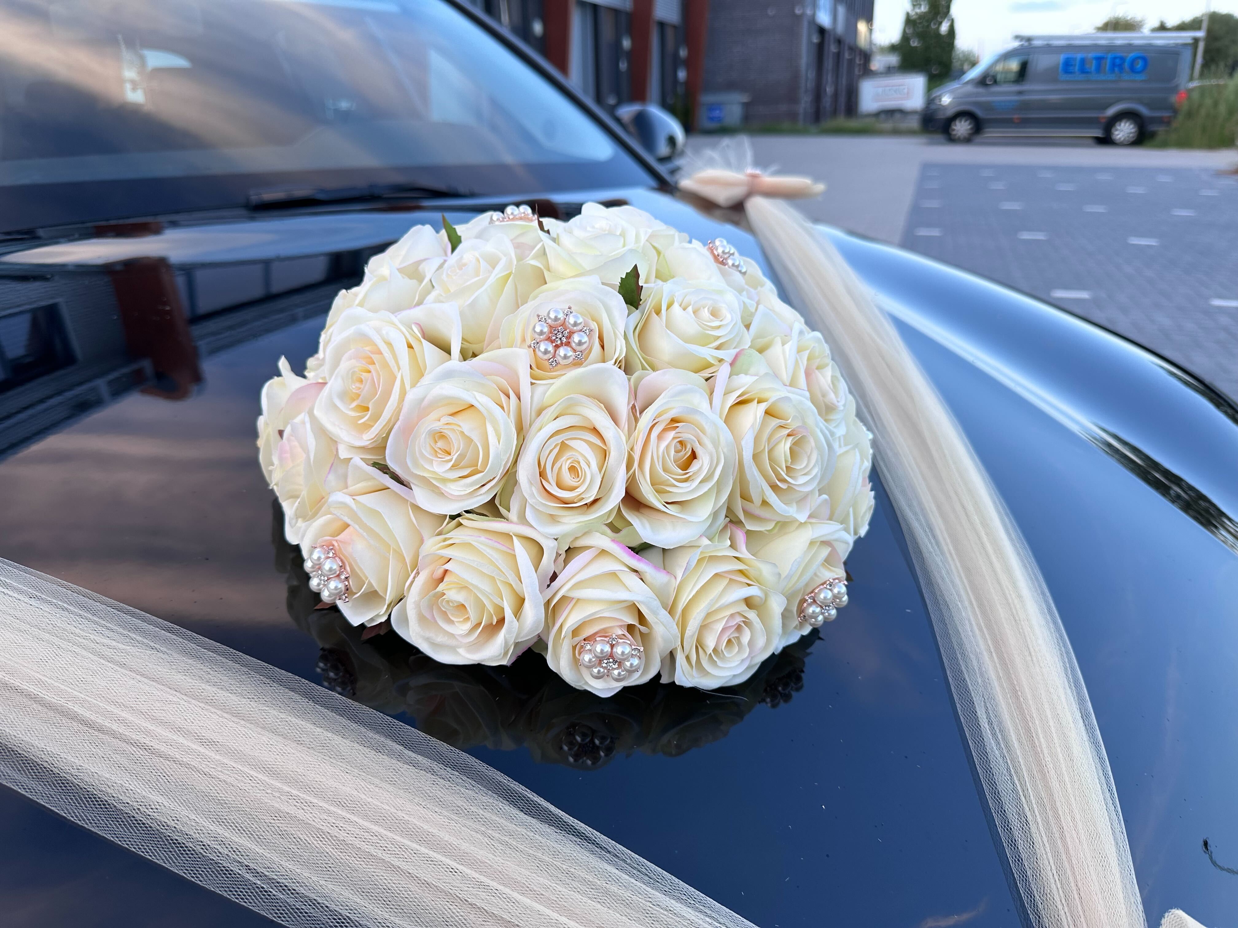 Luxe Trouwauto Decoratie: SUSANA