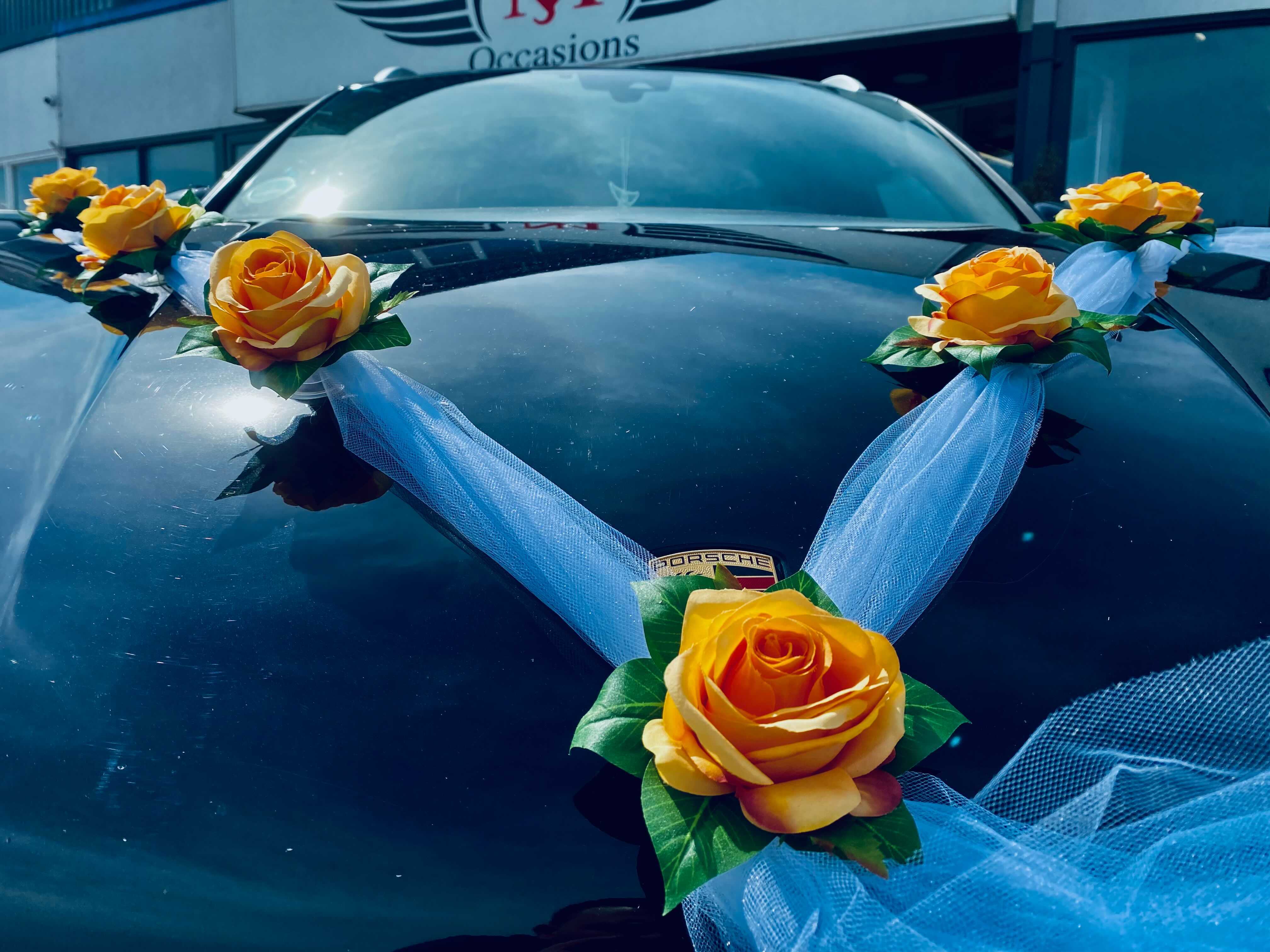 Luxe Trouwauto Decoratie: EVITA