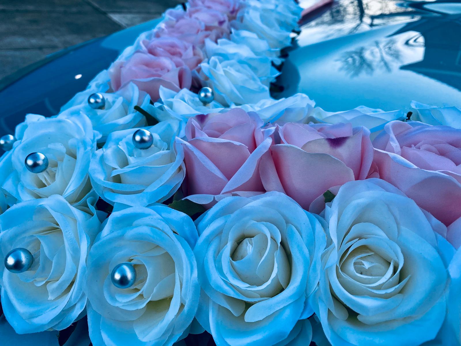 Luxe Trouwauto Decoratie: NOELIA