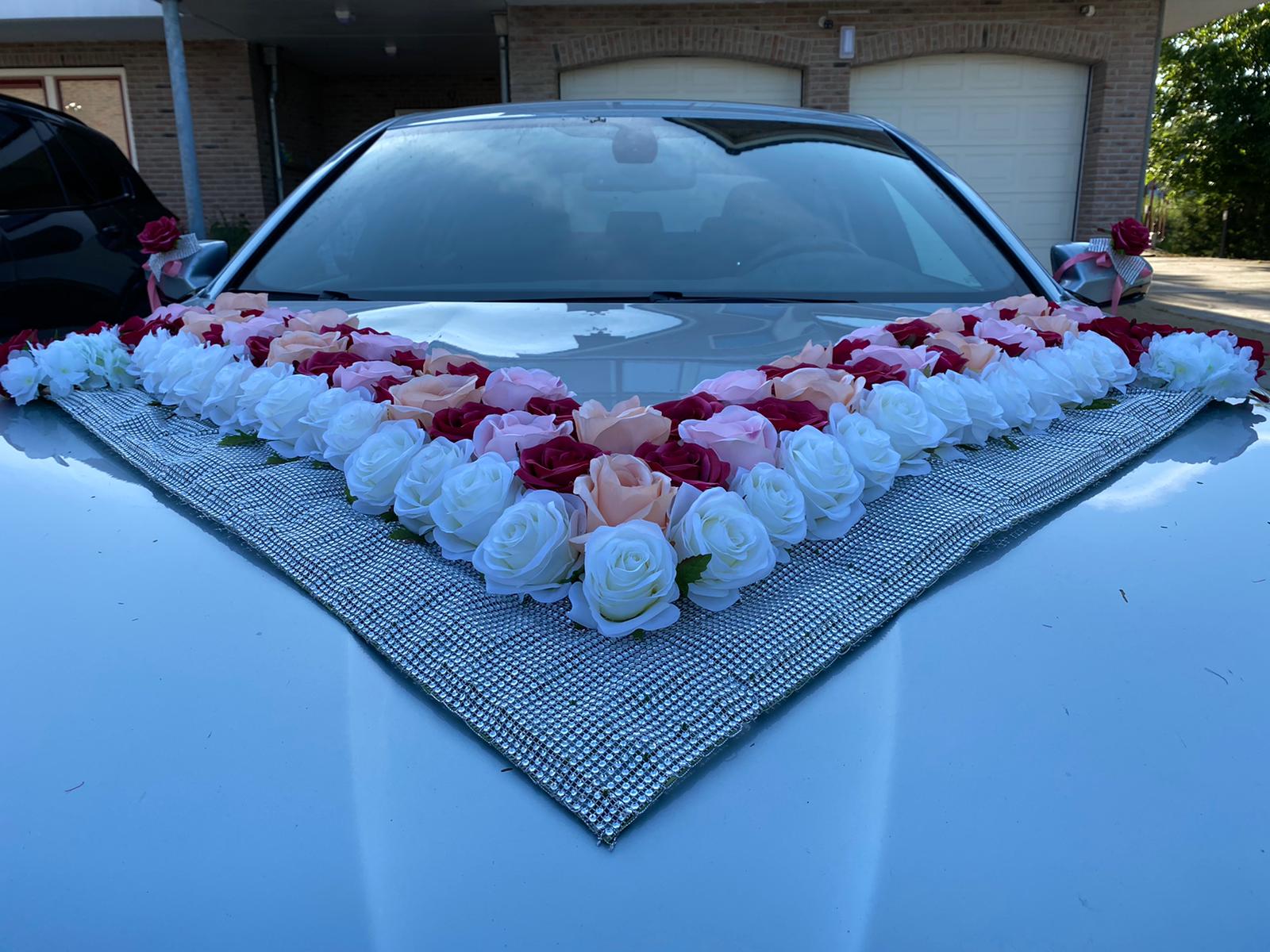 Luxe Trouwauto Decoratie: EVERA