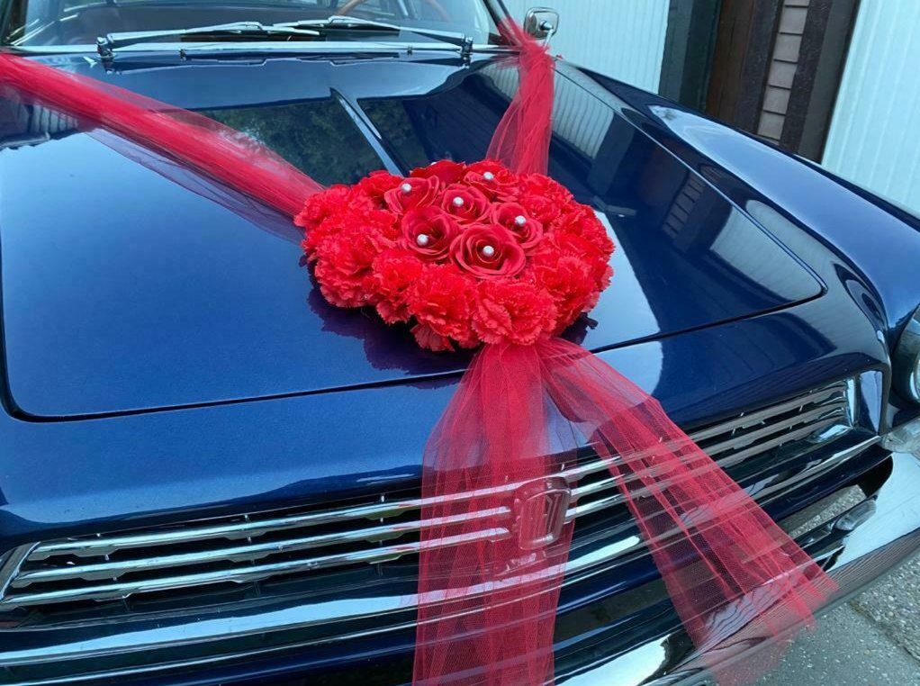 Luxe Trouwauto Decoratie: AMPARO