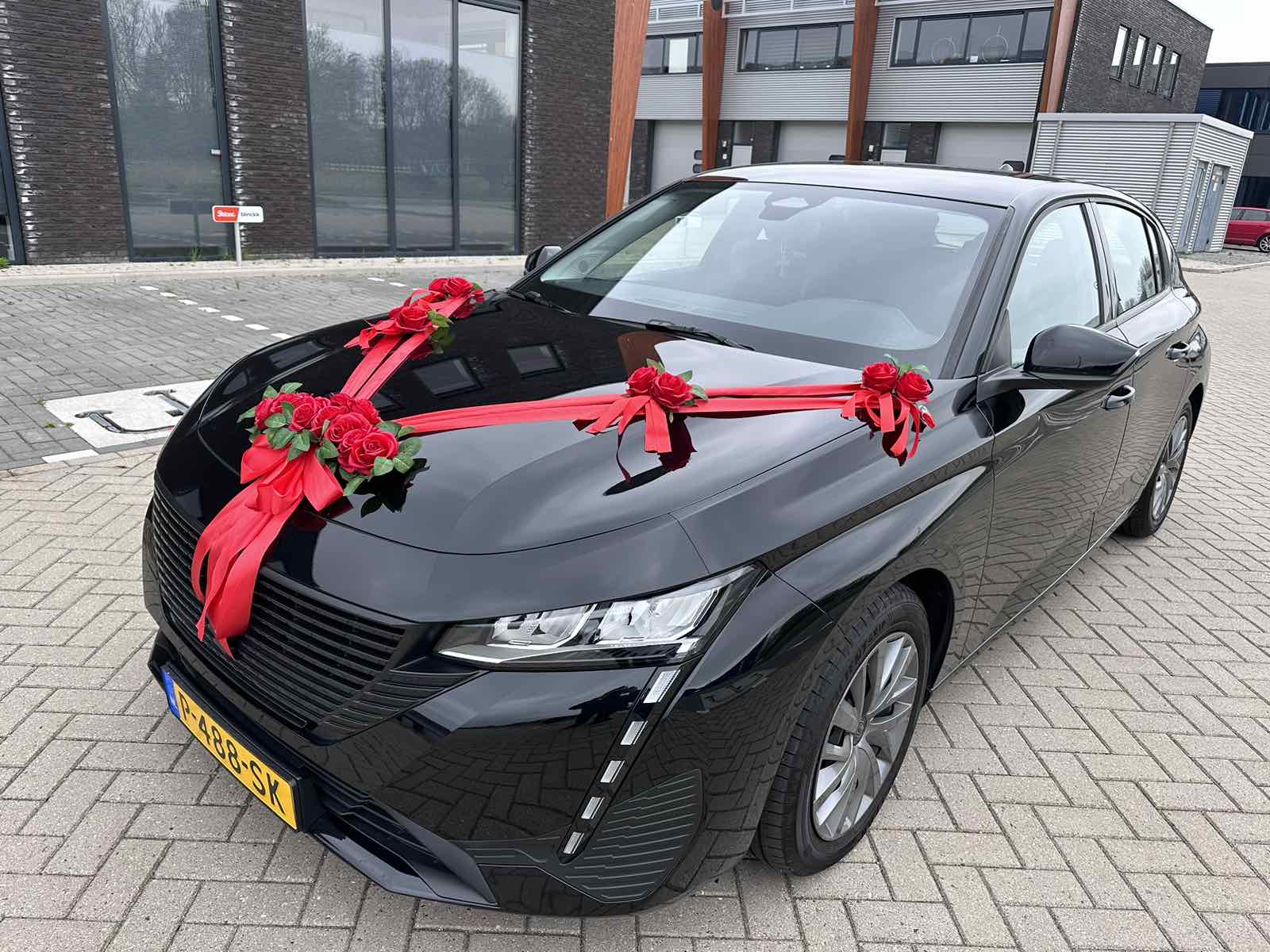 Luxe Trouwauto Decoratie: AMADA