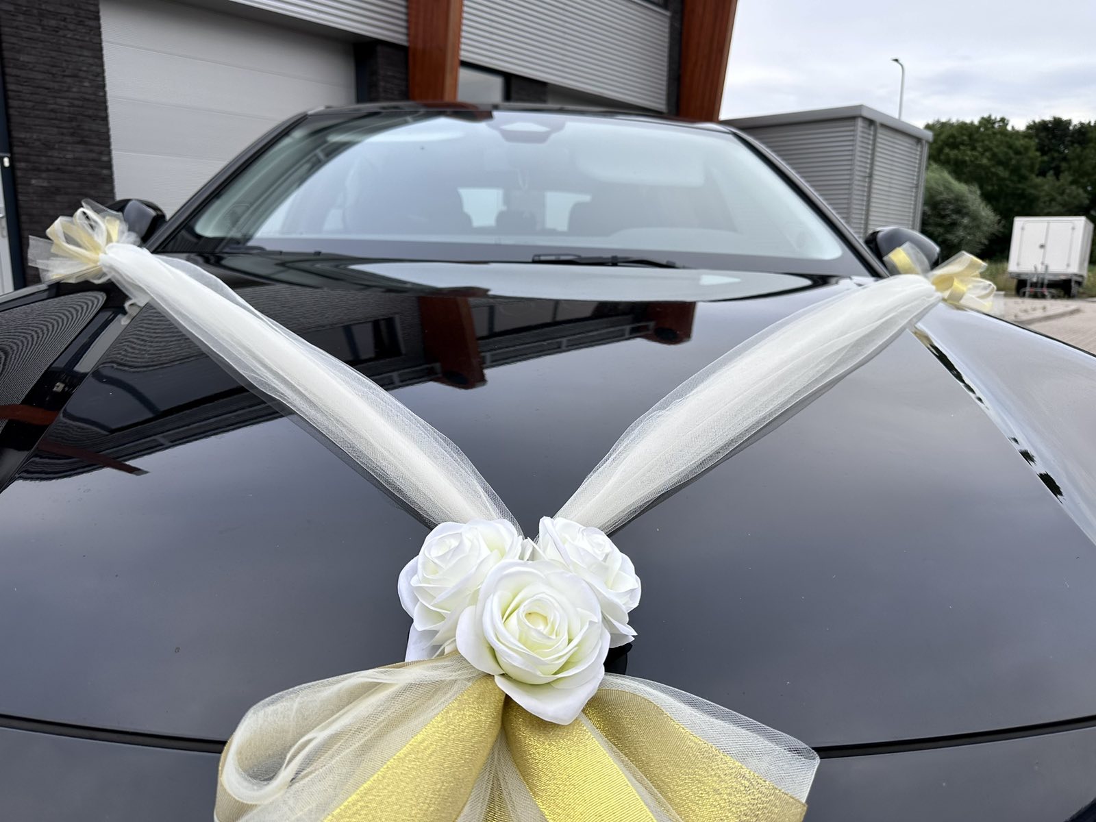 Luxe Trouwauto Decoratie: CLARA ECRU & GOUD