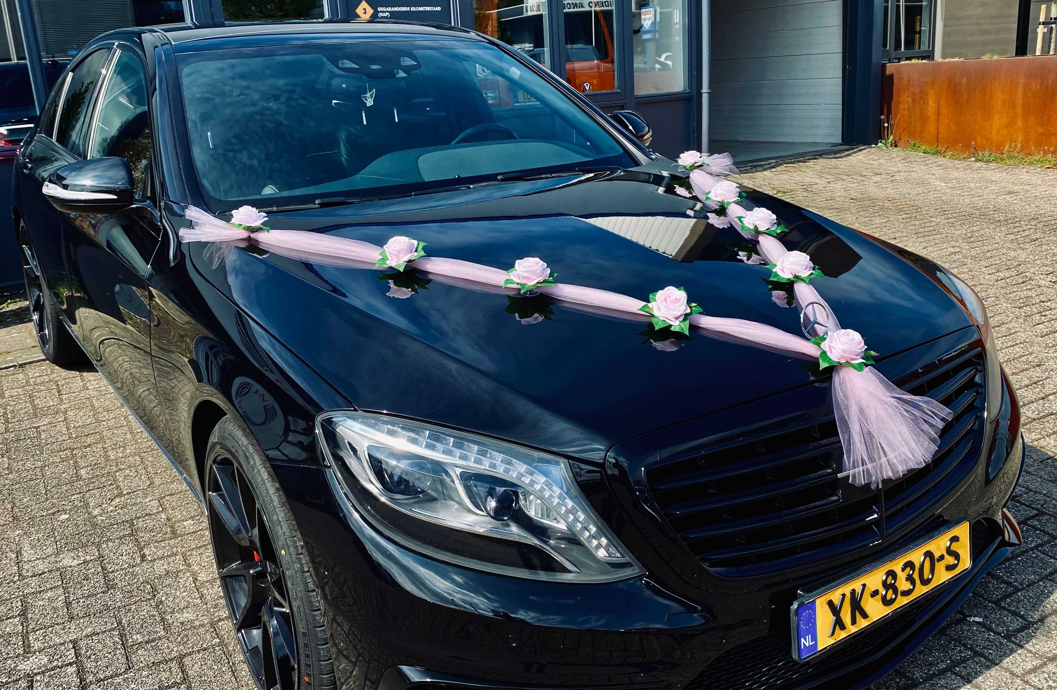 Luxe Trouwauto Decoratie: DRINA