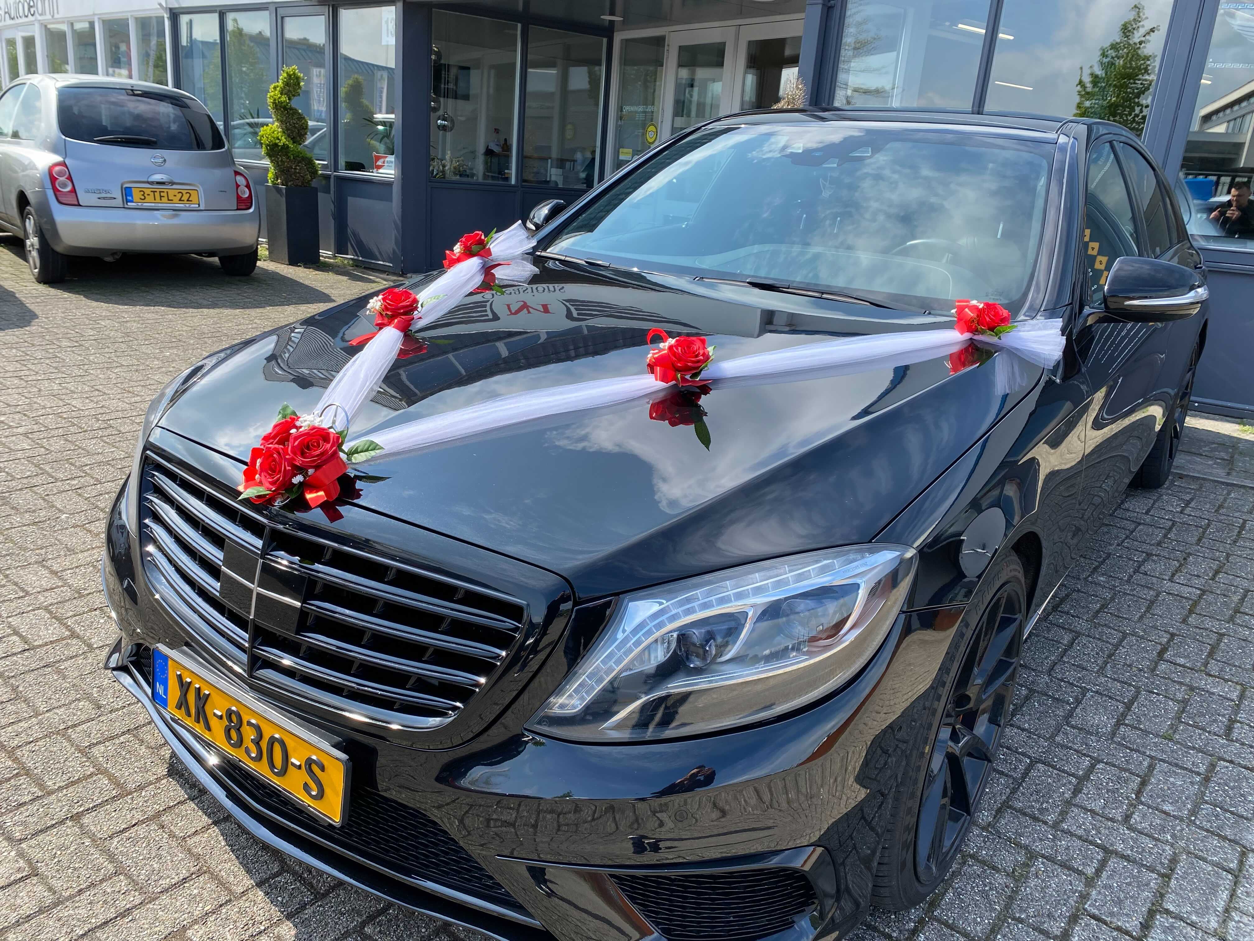 Luxe Trouwauto Decoratie: DOROTHA