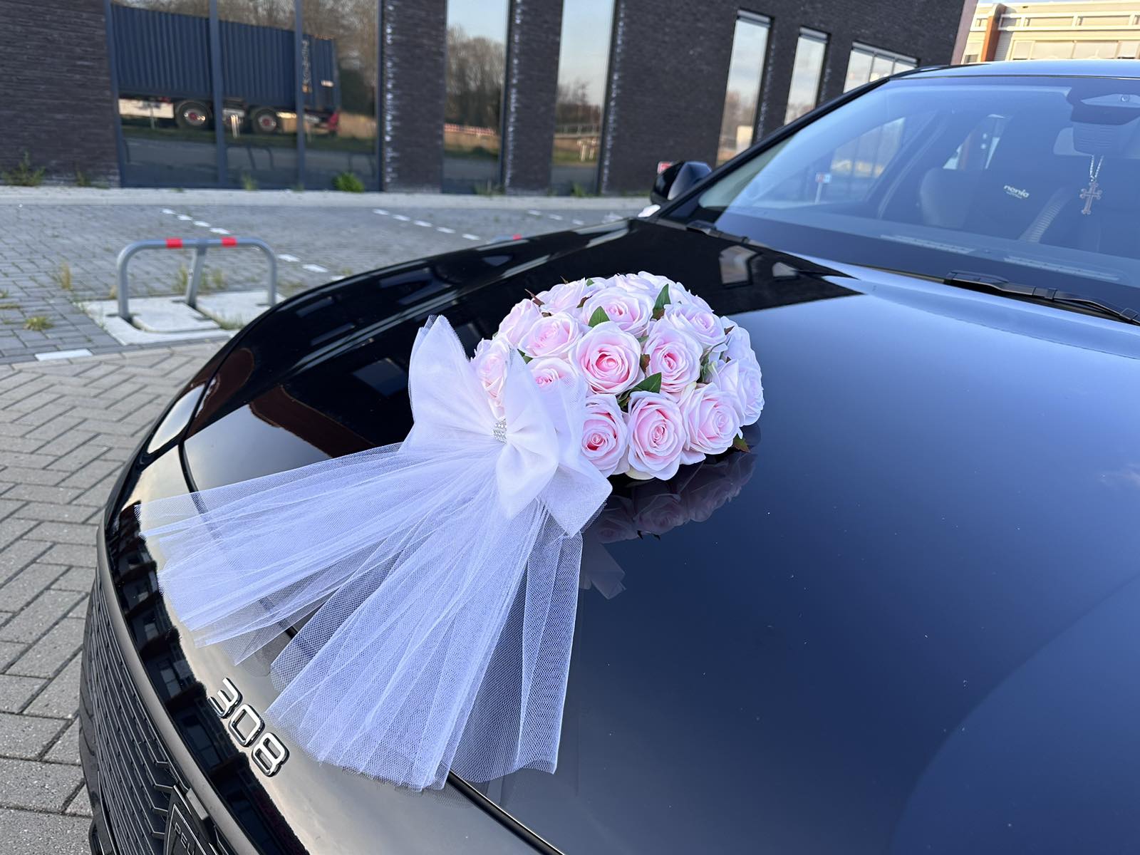 Luxe Trouwauto Decoratie: MILEY