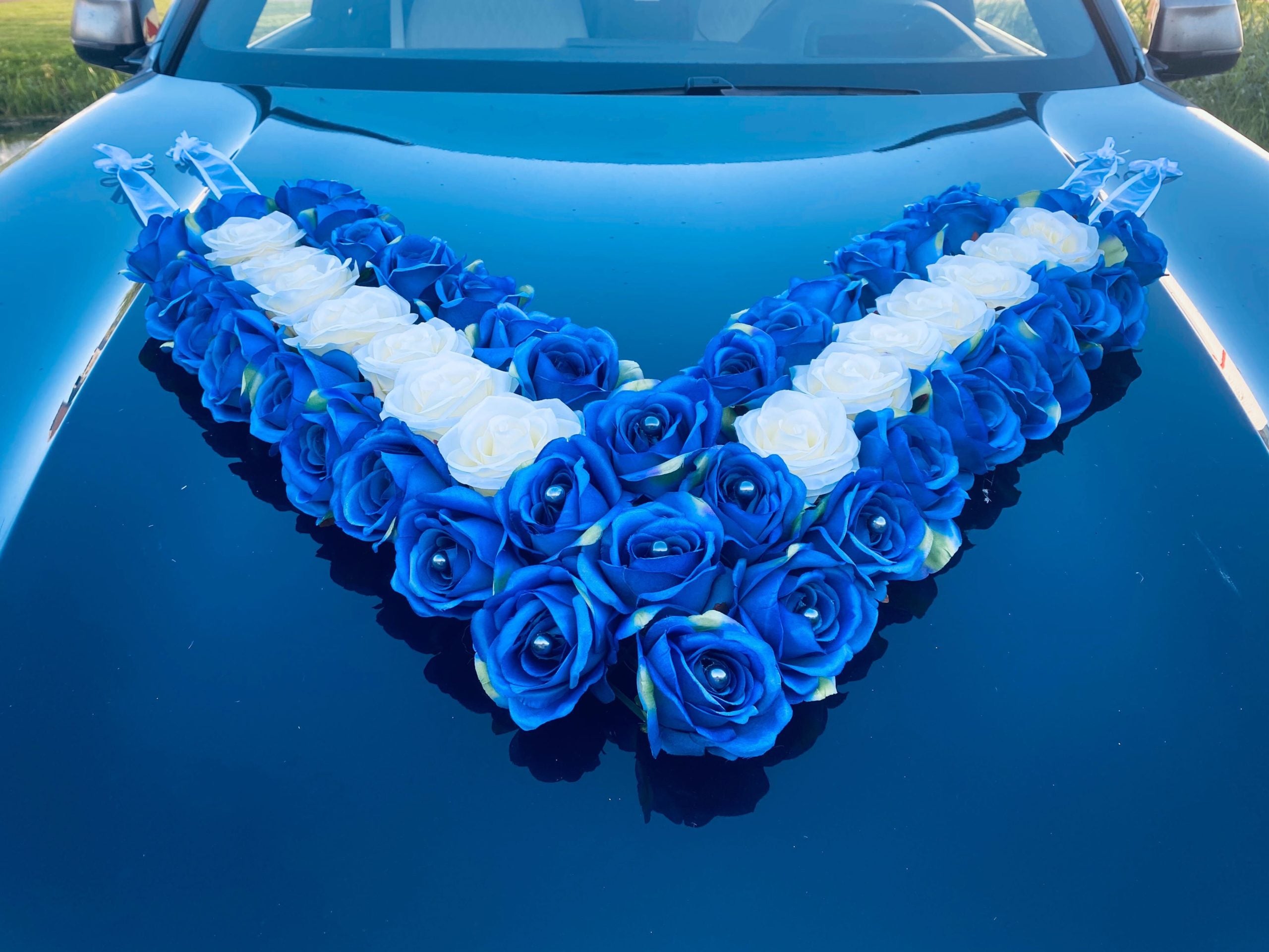 Luxe Trouwauto Decoratie: LAURA