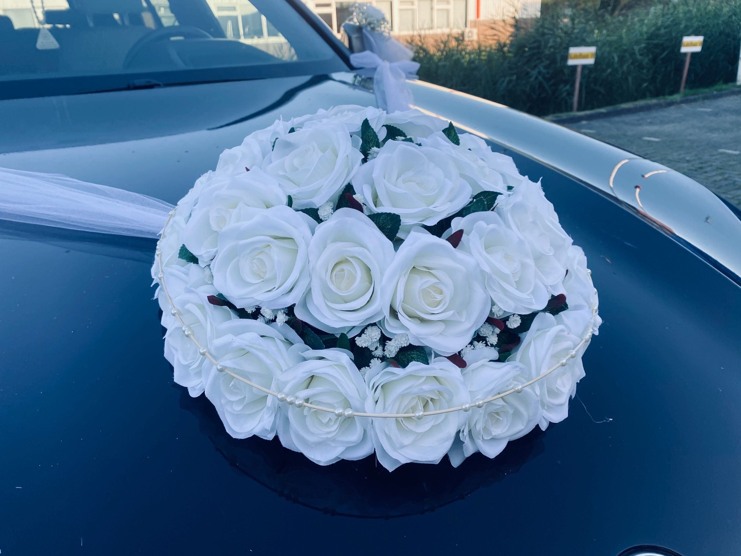 Luxe Trouwauto Decoratie: SANTE